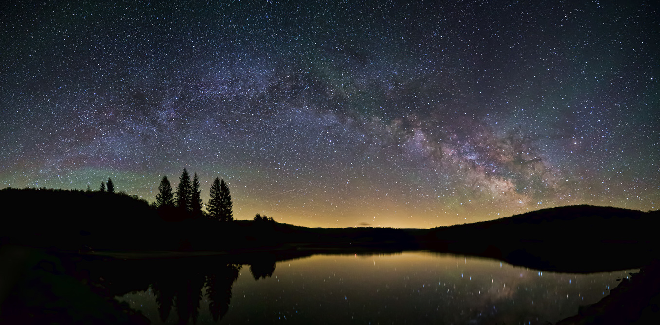 milky-way-banner-.jpg